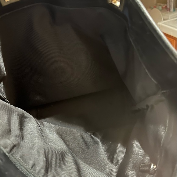 Gucci Monogram Tote Bag - Picture 3 of 7